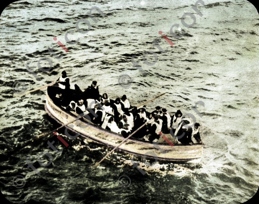 Rettungsboot der RMS Titanic | Lifeboat of the RMS Titanic (simon-titanic-196-052-fb.jpg)